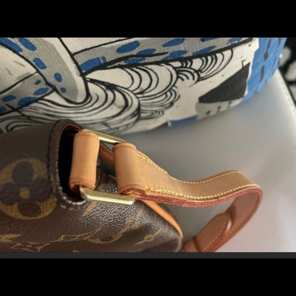 Louis Vuitton mussette salsa crossbody - Picture 3 of 11